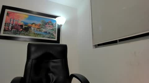 Snapshot of aroon_connor chatting on 23, 2, 2025   online show from 23, 2, 2025