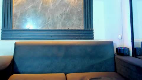 Aroon   online show from 13, 12, 2025