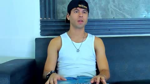 Aroon   online show from 15, 1, 2026