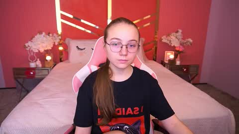 arrinawair online show from 15, 12, 2025