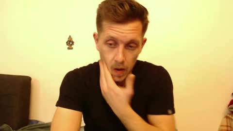 arromwilliam90 online show from 20, 1, 2025