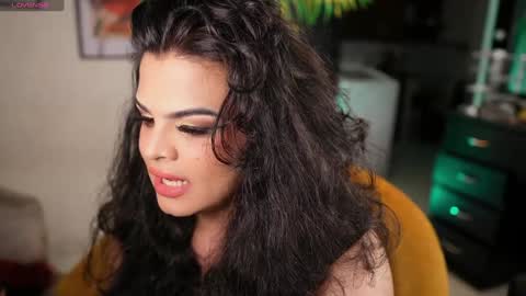 Chloe  online show from 7, 12, 2024