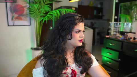 Chloe  online show from 10, 12, 2024