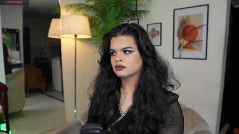 Chloe  online show from 23, 1, 2025