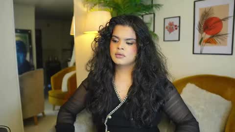 Chloe  online show from 19, 2, 2025