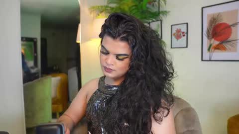 Chloe  online show from 27, 2, 2025