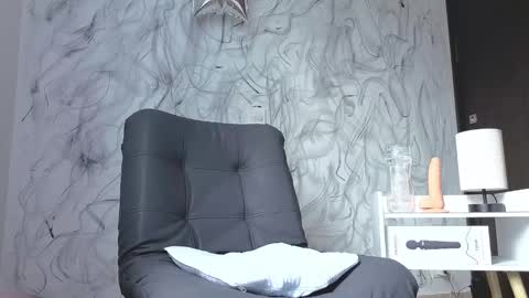 Snapshot of arteemiis chatting on 30, 9, 2025 online show from 30, 9, 2025
