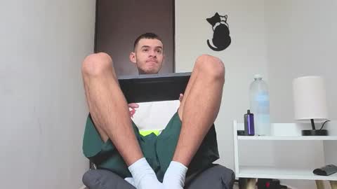 Snapshot of arteemiis chatting on 27, 11, 2025 online show from 27, 11, 2025