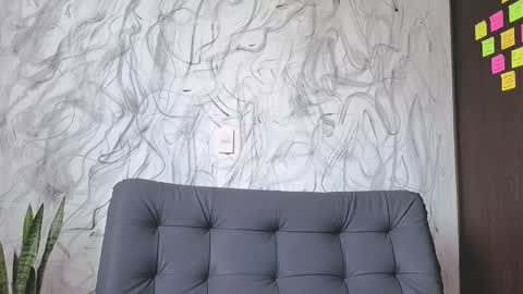 Snapshot of arteemiis chatting on 15, 12, 2025 online show from 15, 12, 2025