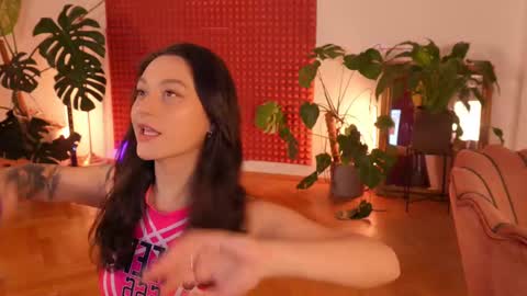 Snapshot of artegirlx chatting on 16, 2, 2025 Maya online show from 16, 2, 2025