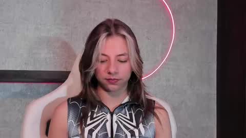 Snapshot of artemisablake chatting on 14, 2, 2025 artemisablake online show from 14, 2, 2025