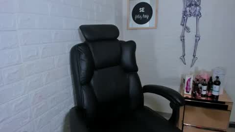 artenisa_tay69 online show from 27, 10, 2025