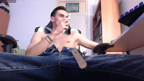 Snapshot of artieryder chatting on 13, 1, 2026 Artie online show from 13, 1, 2026