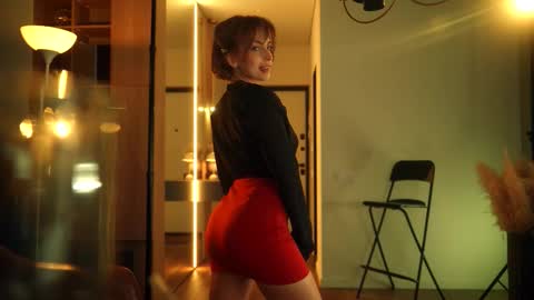 Snapshot of artmosphera chatting on 1, 10, 2025 The ticket show has been postponed to Monday tomorrow. Sorry womens day online show from 1, 10, 2025