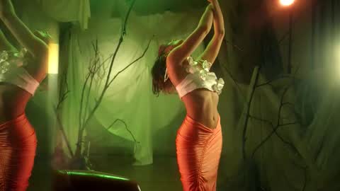 Snapshot of artmosphera chatting on 26, 11, 2025 The ticket show has been postponed to Monday tomorrow. Sorry womens day online show from 26, 11, 2025