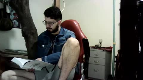 Snapshot of artorias_4 chatting on 20, 12, 2024 artorias 4 online show from 20, 12, 2024