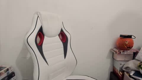 MIA online show from 27, 2, 2025