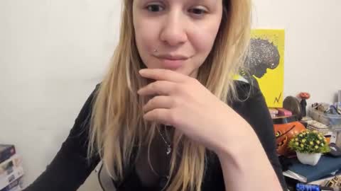 MIA online show from 10, 3, 2025