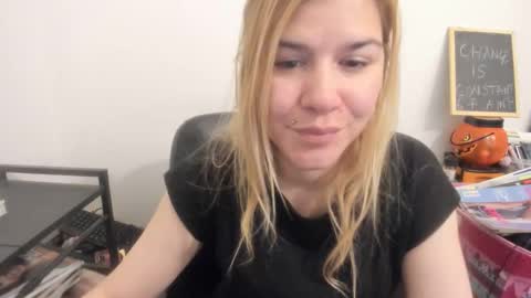 MIA online show from 9, 4, 2026