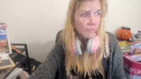 MIA online show from 17, 4, 2026