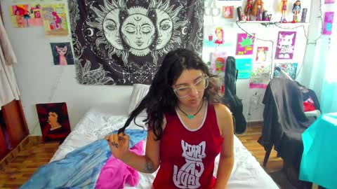 Isabella Cherry online show from 5, 4, 2026