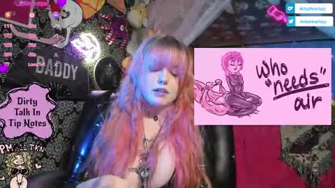 Snapshot of artsyheartsyy chatting on 10, 1, 2026 ArtsyHeartsyy online show from 10, 1, 2026