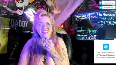 ArtsyHeartsyy online show from 14, 4, 2026