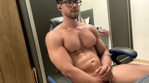 Arthur Villasboas online show from 17, 12, 2024