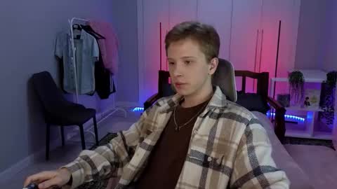 Archie online show from 4, 12, 2025