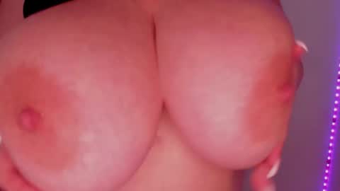 Arianacustom videos available for sale try my special  vibes 112233111222333 private copy at request online show from 26, 1, 2025