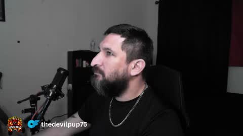 Snapshot of asanator101 chatting on 21, 6, 2026 devilPup75 online show from 21, 6, 2026