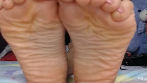 ashley online show from 1, 12, 2025