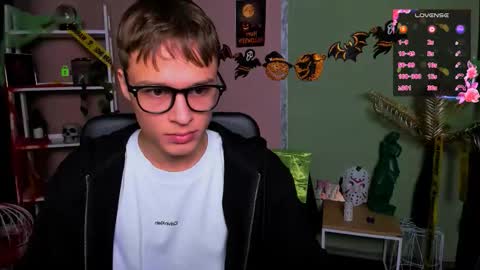 ash_raven_ online show from 31, 10, 2025