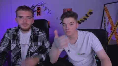 ash_raven_ online show from 2, 11, 2025