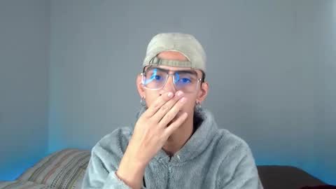 Snapshot of ash_v1 chatting on 7, 1, 2026 Ash online show from 7, 1, 2026