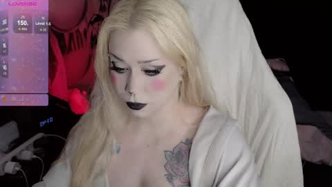 Snapshot of asha_nekooo chatting on 14, 5, 2026 Sasha next stream December 4st at 0000- 0030 am German time online show from 14, 5, 2026