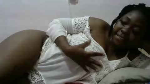 ashanty001 online show from 17, 1, 2025