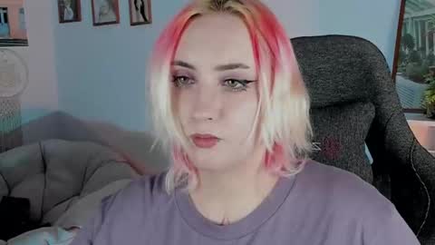 AshleyAshe  online show from 6, 3, 2025