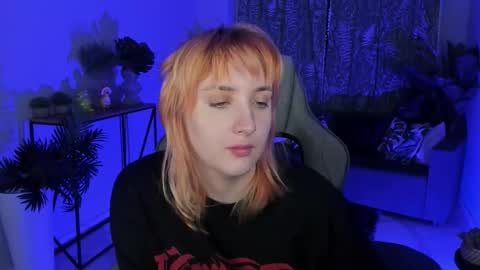 AshleyAshe  online show from 19, 9, 2025