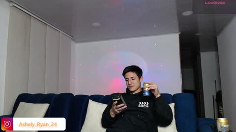 Ashley And Ryan  online show from 27, 1, 2025