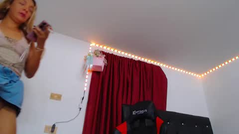 ashelyhots9inches online show from 5, 11, 2025