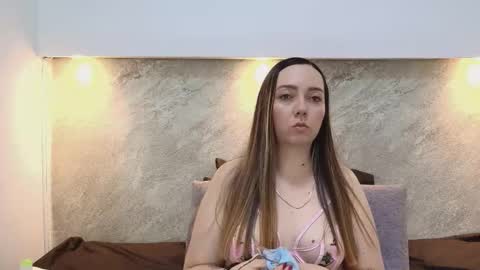 Asley Bennet online show from 25, 11, 2025