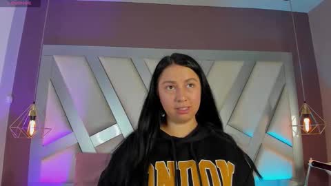 Snapshot of ashleey_bell_ chatting on 27, 4, 2026 Ashley online show from 27, 4, 2026