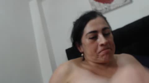 Snapshot of ashleey_thompson chatting on 1, 1, 2025 ashleey_thompson online show from 1, 1, 2025