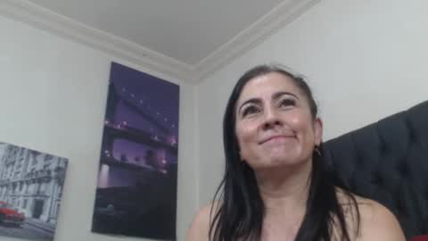 Snapshot of ashleey_thompson chatting on 28, 9, 2025 ashleey_thompson online show from 28, 9, 2025