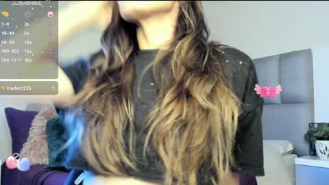 Snapshot of ashley_120 chatting on 2, 2, 2025 Carolina online show from 2, 2, 2025