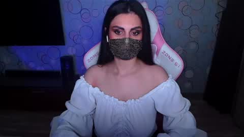   Yasmina   online show from 27, 6, 2026