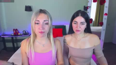Snapshot of ashley_crashly chatting on 5, 10, 2025 Alina online show from 5, 10, 2025