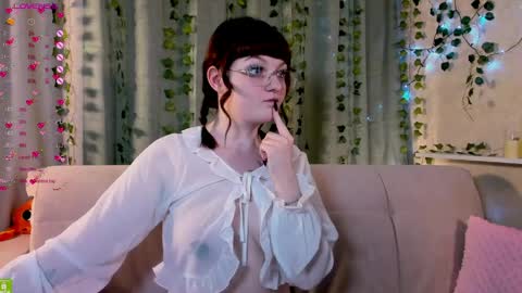 Ashley online show from 6, 4, 2026