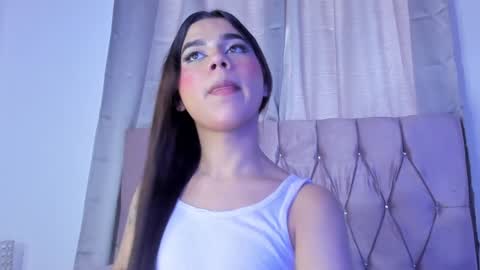 Snapshot of ashley_piinkk chatting on 5, 2, 2025 Ashley online show from 5, 2, 2025